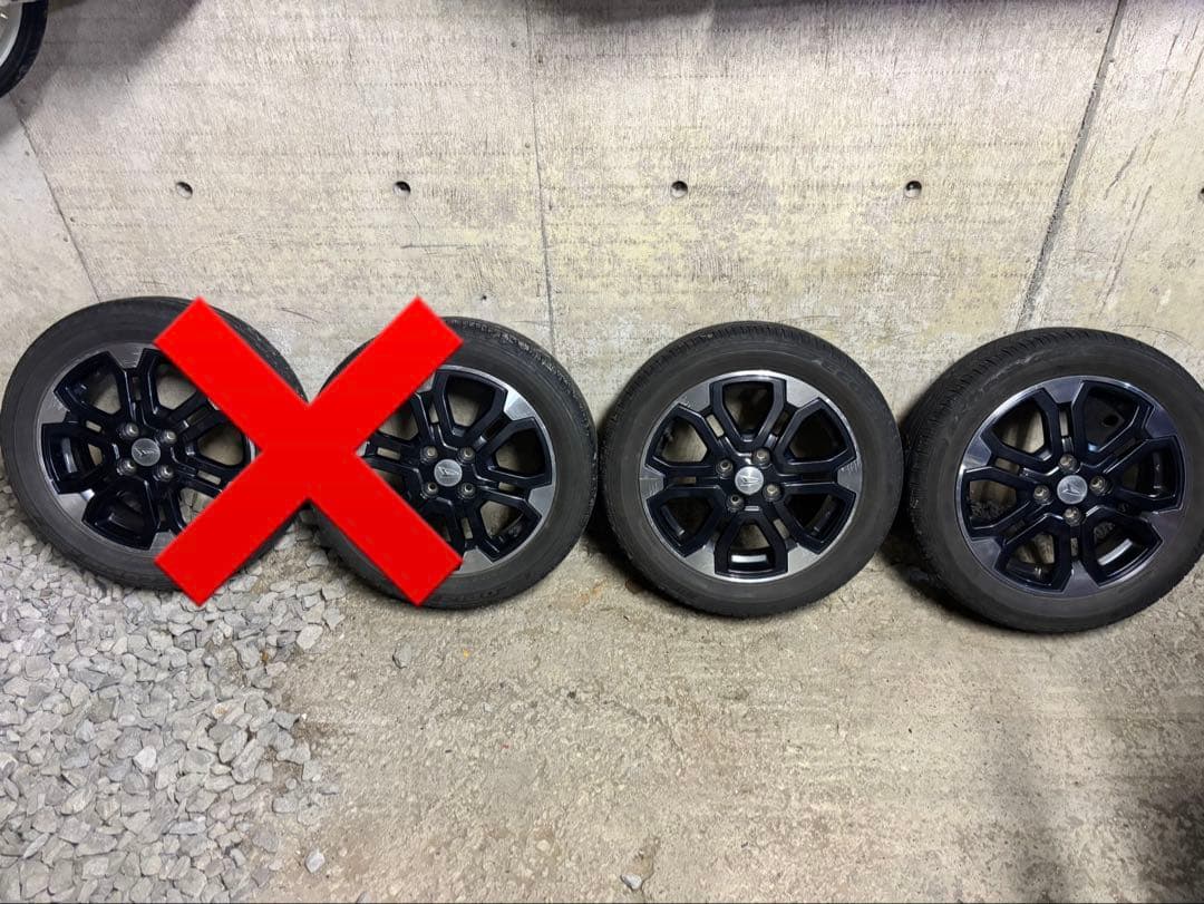 ① 送料込みにしました！　ダイハツ純正アルミホイール　　15インチ　2本のみ