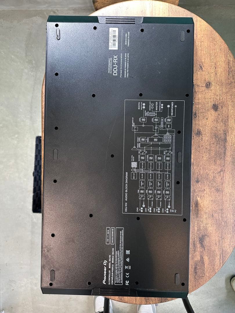 Pioneer DJ DDJ-RXコントローラー