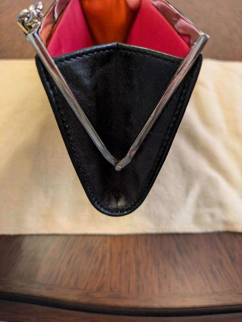 LOEWE ビジュー付きミニバッグ