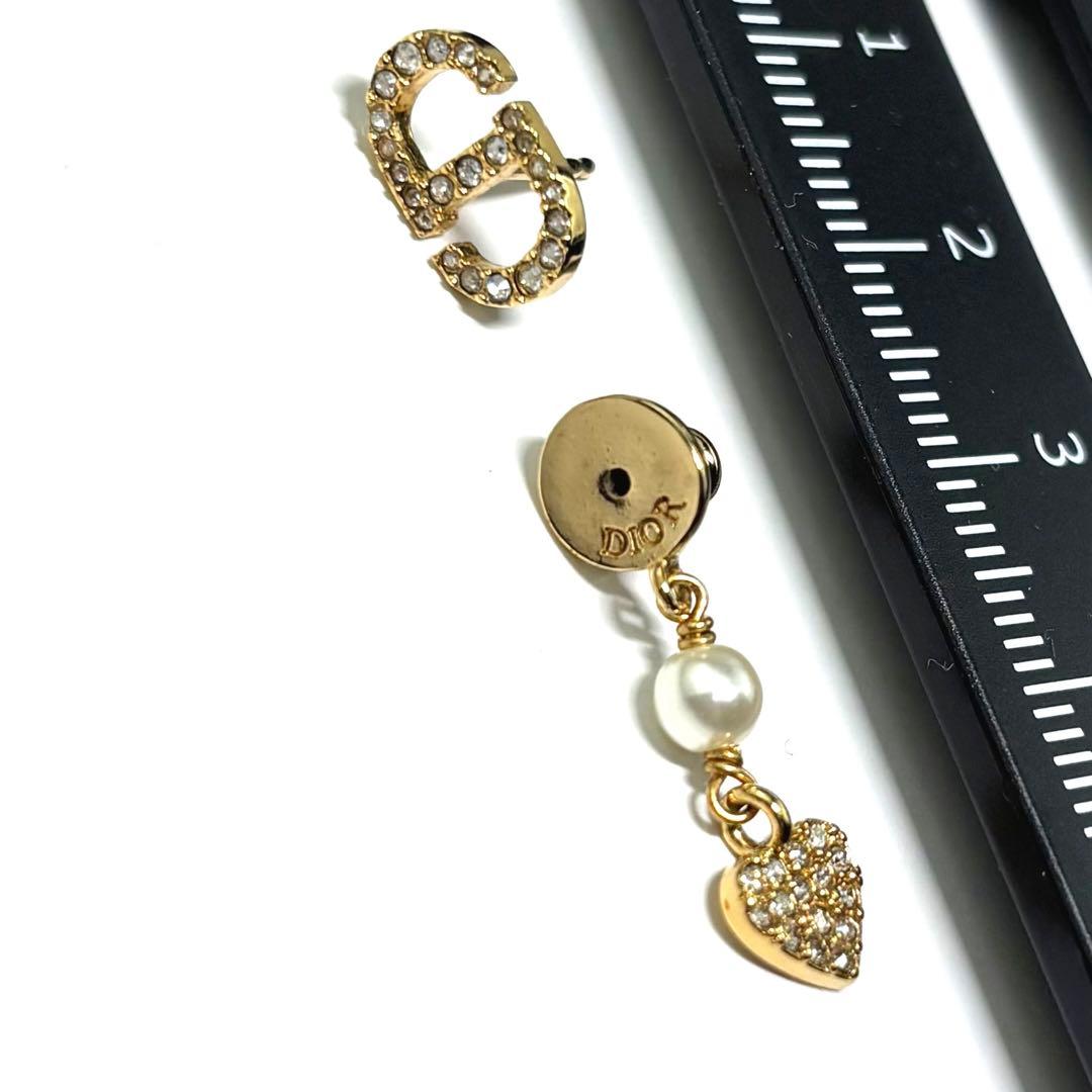片耳✨美品Christian Dior ディオール　ラインストーン ロゴ ピアス