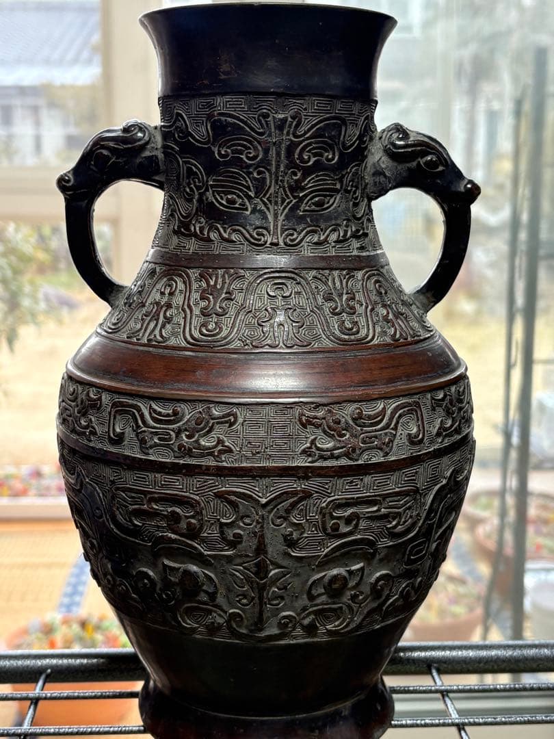 唐金花瓶　アンティーク品