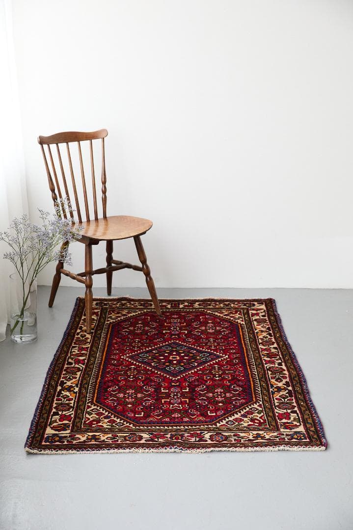 ヴィンテージラグ　ペルシャ絨毯　トライバルラグ（157×105cm）赤　青　黃