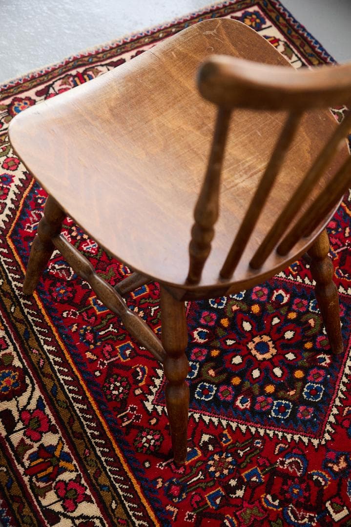 ヴィンテージラグ　ペルシャ絨毯　トライバルラグ（157×105cm）赤　青　黃