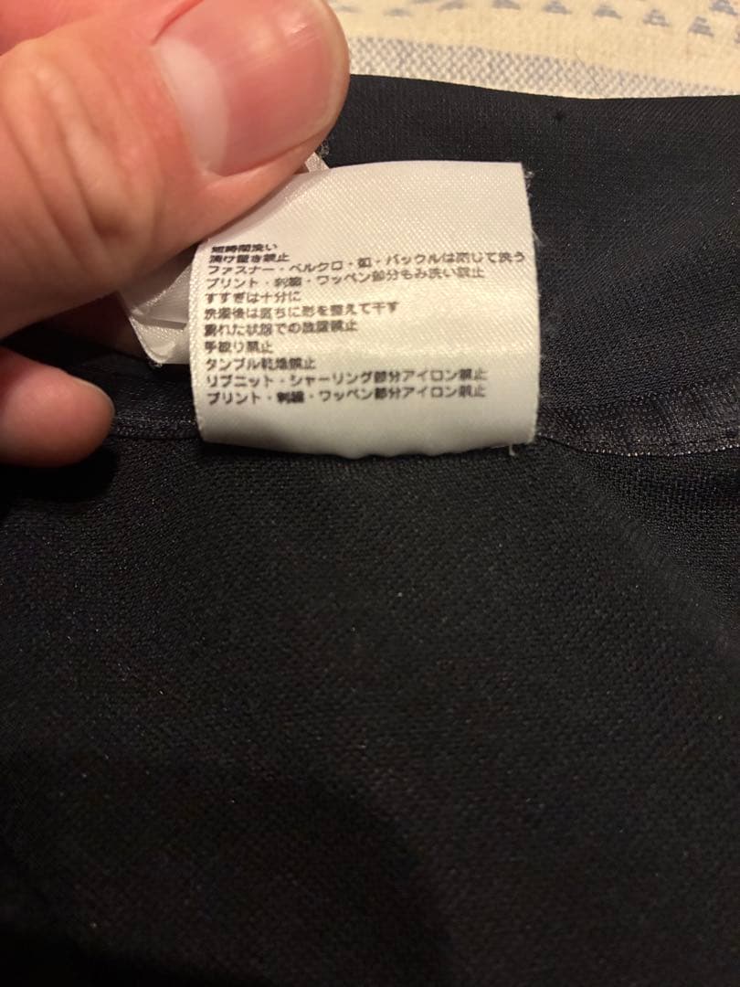 レアル・マドリード 黒色アウェイシャツ