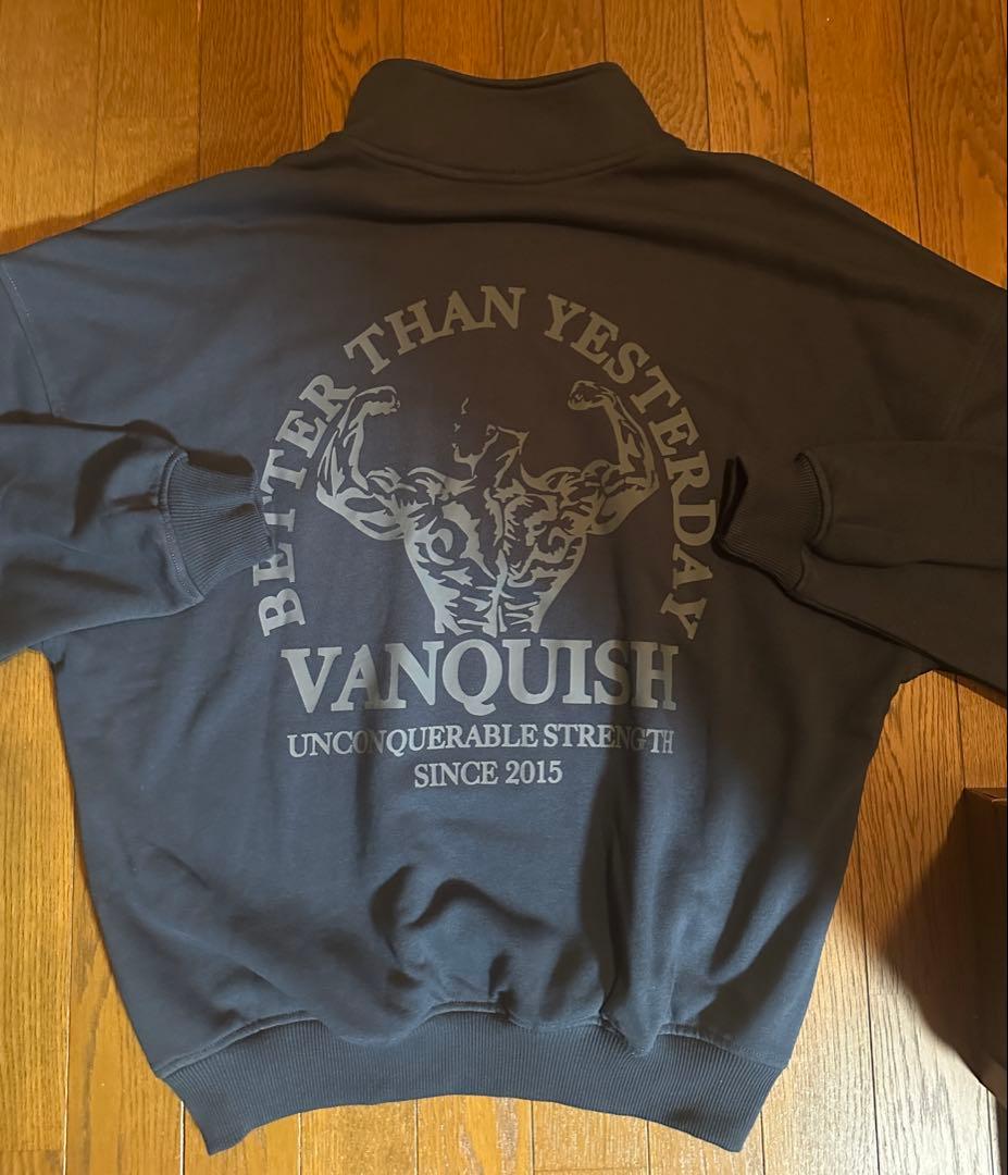 vanquish fitness ハーフジップ　ヴァンキッシュフィットネス