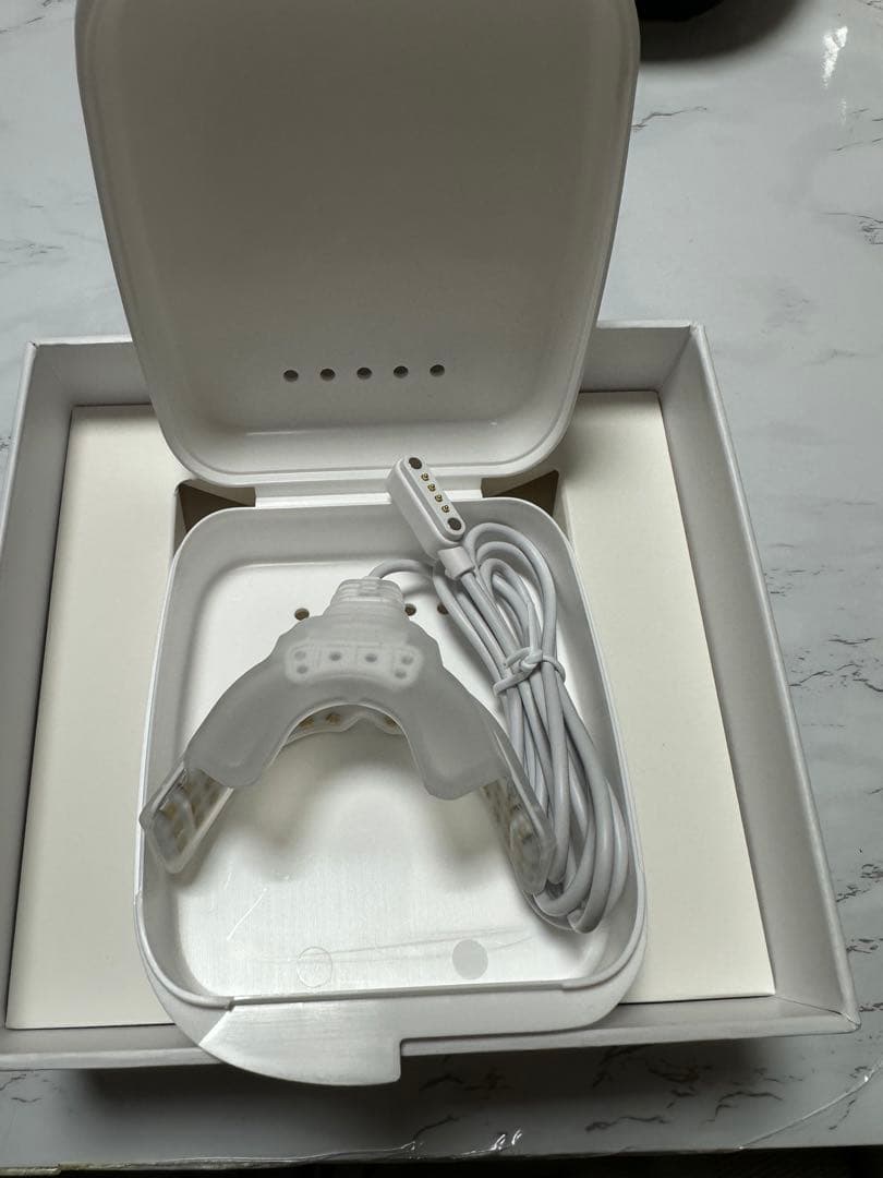 【新品！未使用品】光加速装置　マウスピース矯正　歯列矯正　インビザライン