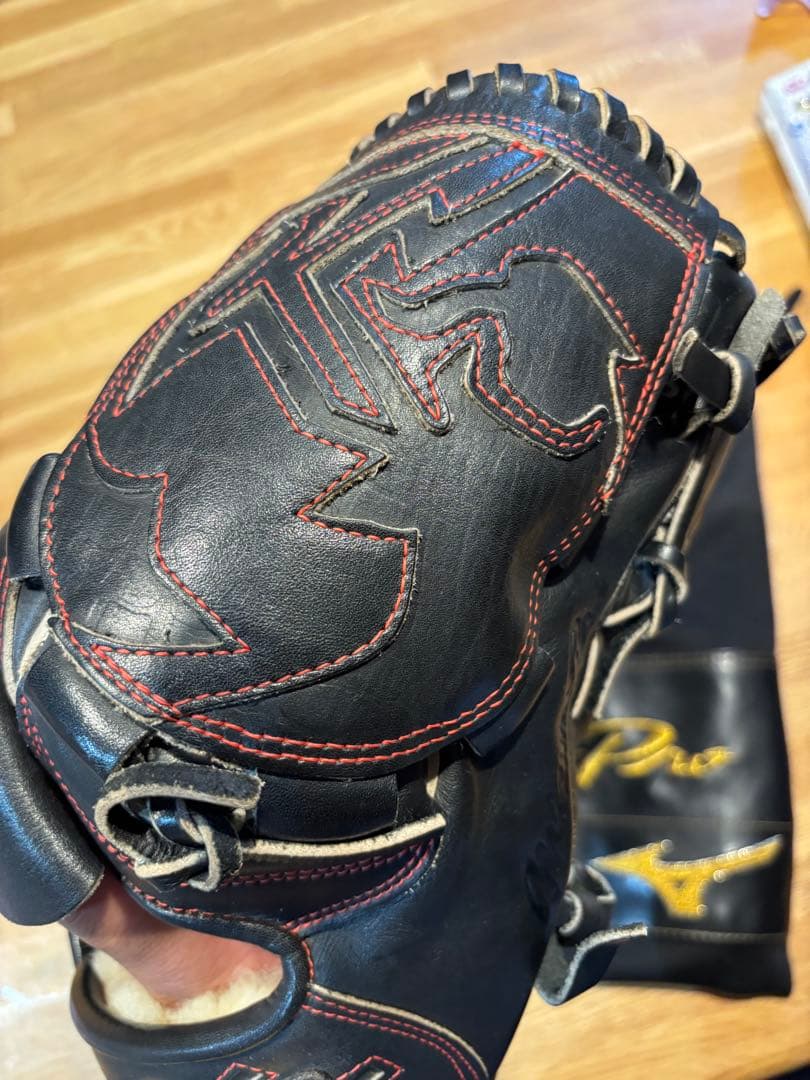 最終価格　Mizuno Pro ミズノプロ　グローブ 黒 レザー 投手用