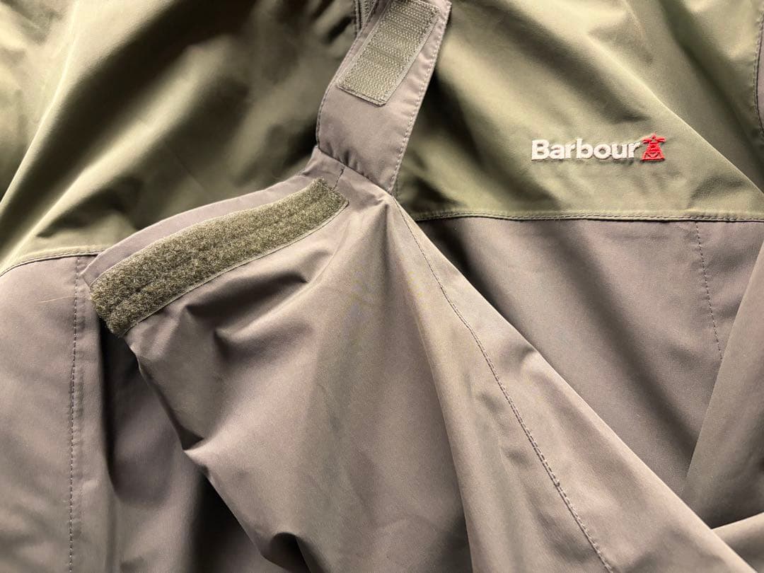 Barbour バブアー レア品 防水ナイロンジャケット オリーブグリーン