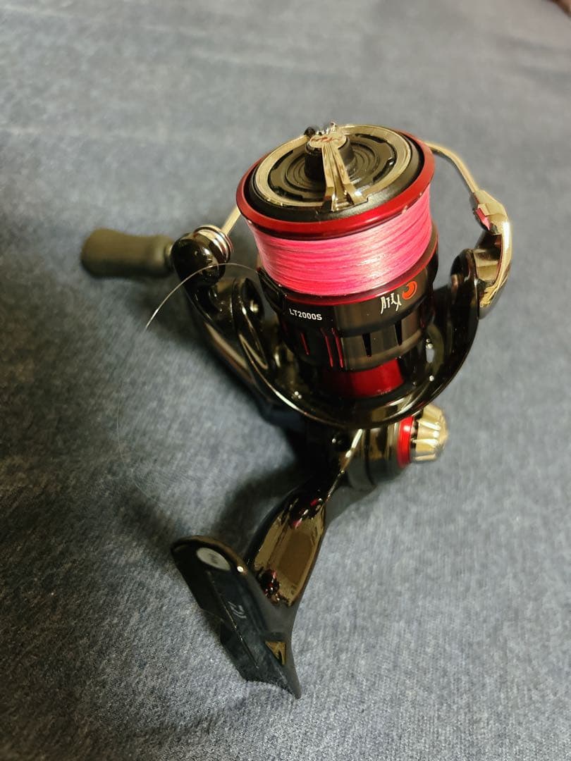 【美品】ダイワ 23 月下美人 LT2000S 糸付き