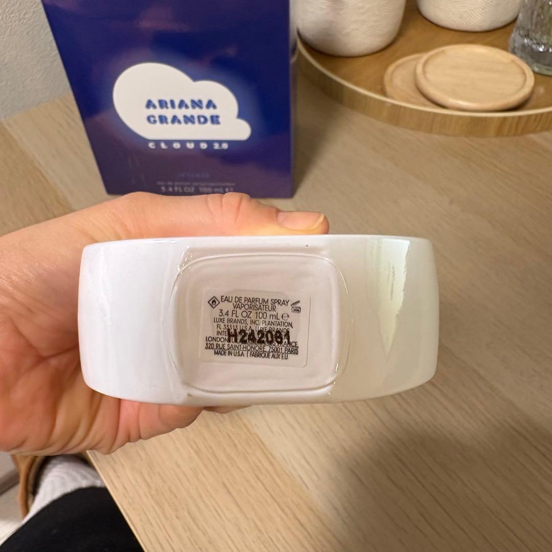 Ariana Grande Cloud 2.0 100mL オードパルファム
