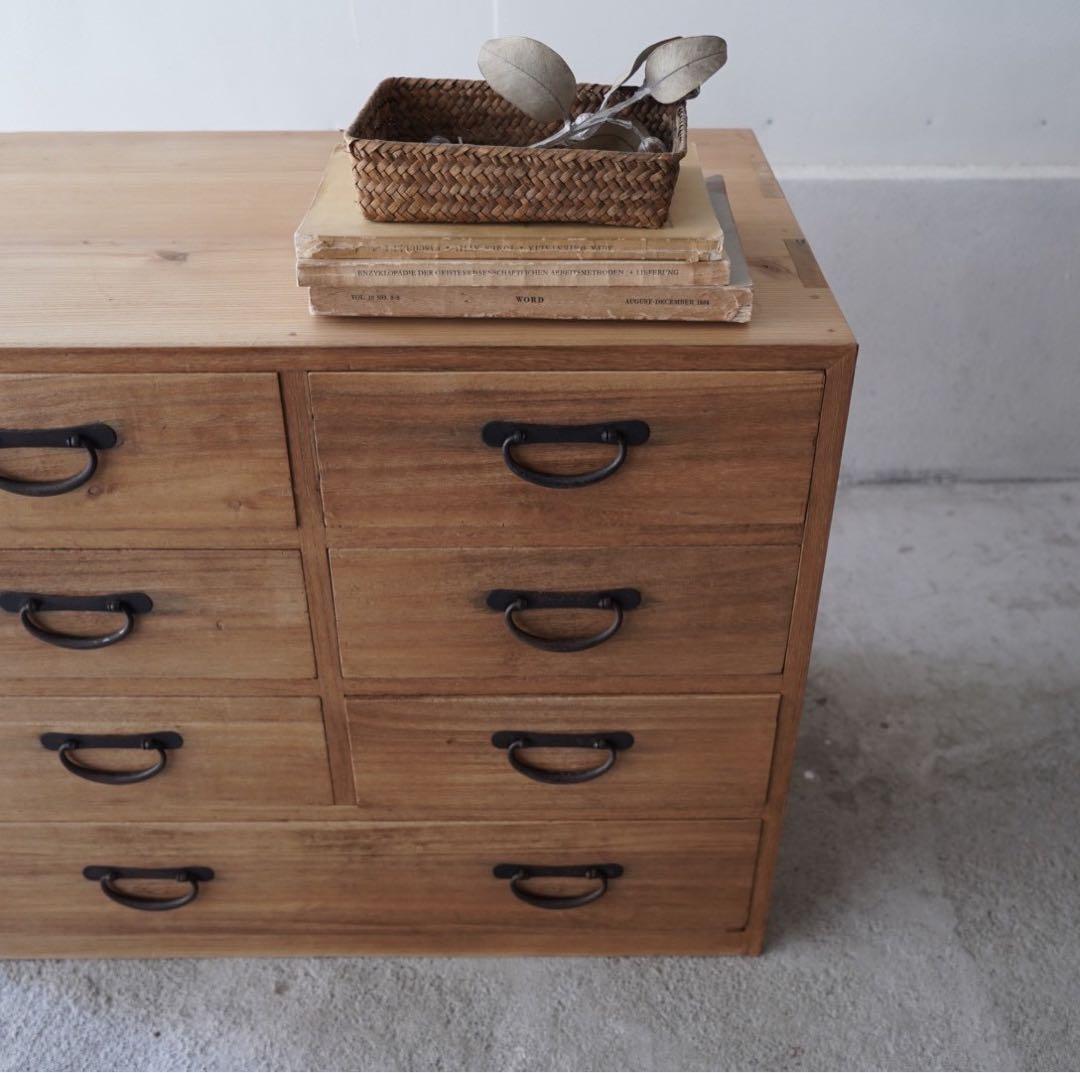 7杯の引き出しチェスト