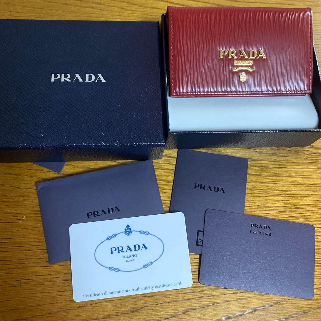 PRADA 名刺入れ レッド