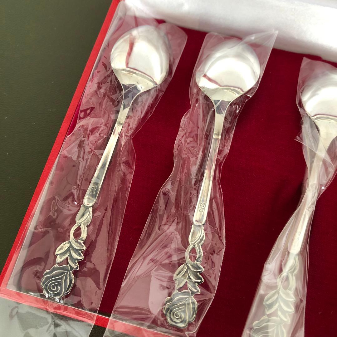 未使用　銀製　スプーン5客セット　純銀　シルバー　バラ　薔薇　SILVERローズ