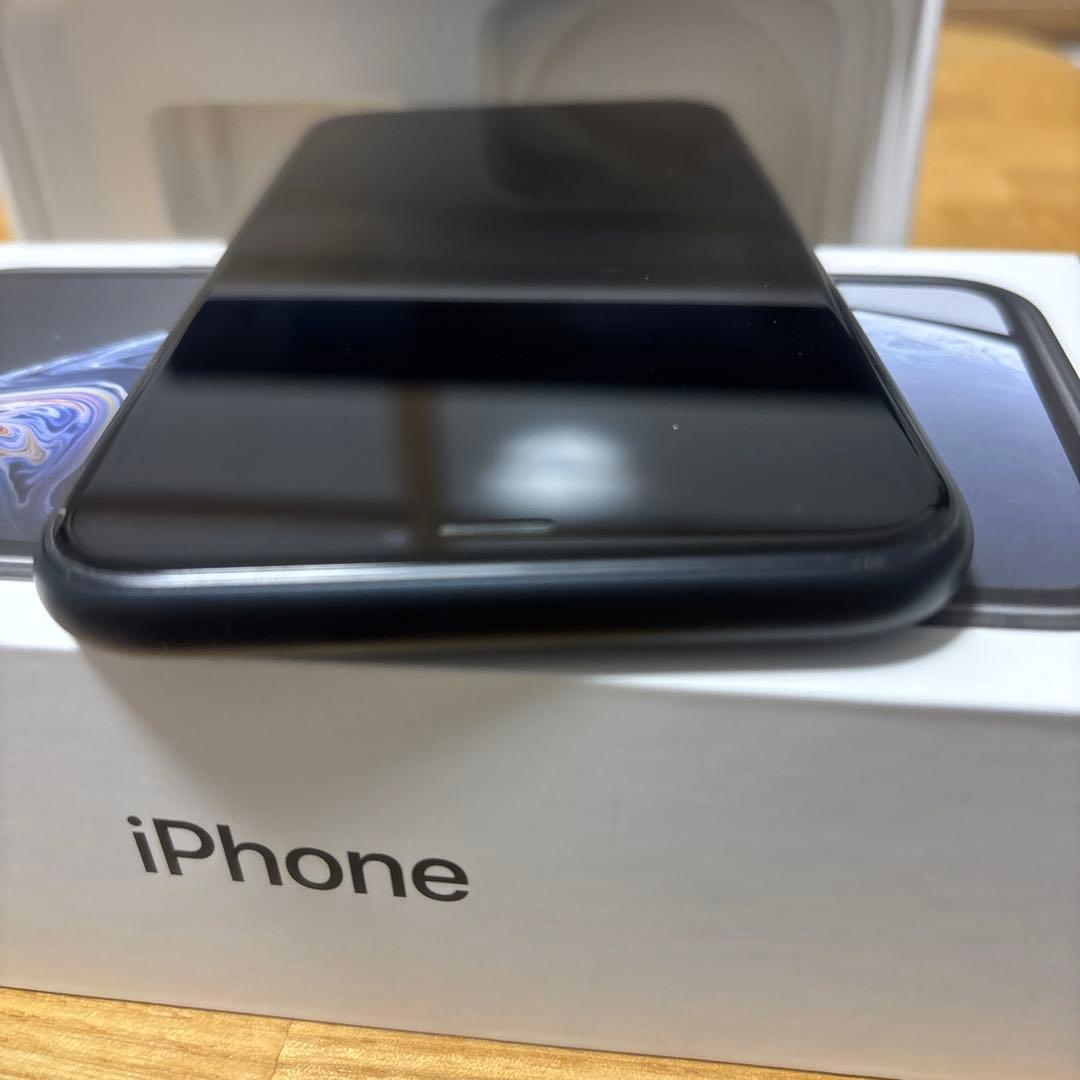 Apple iPhone XR ブラック 本体