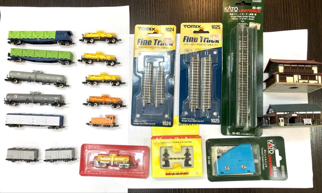 Nゲージ レール車両セット売り　おまけ多数あり　ジオラマパーツ類　⑤
