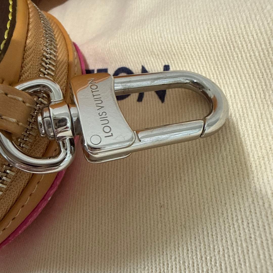 ルイヴィトン　バッグチャーム・LV ドーナッツ