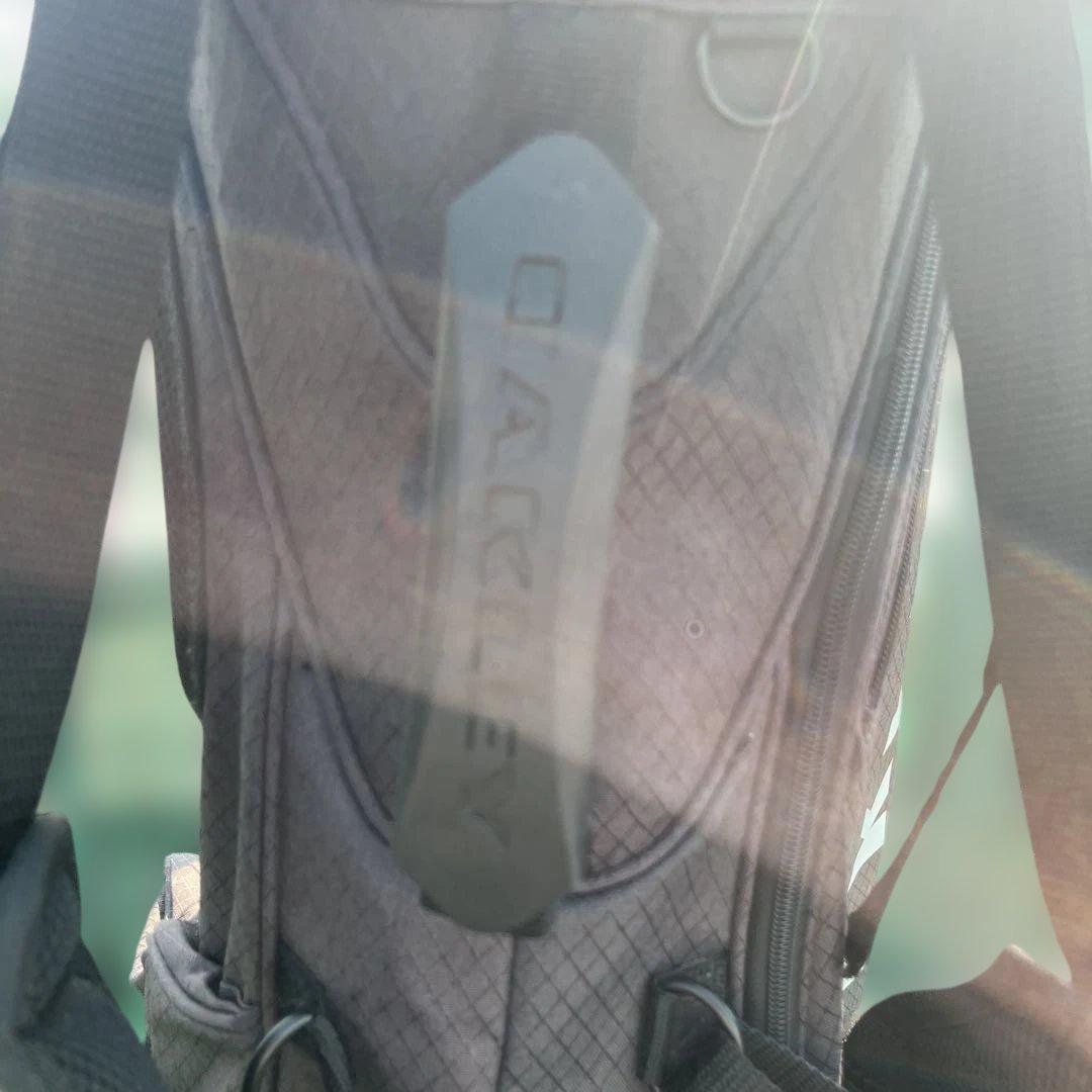 OAKLEY オークリー 9.5型　キャディバッグ　黒　スタンド式　軽量　中古