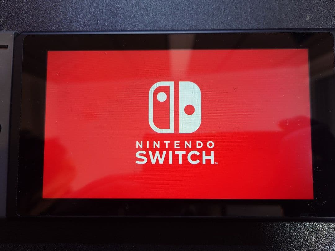 Nintendo Switch 本体 + 付属品 中古