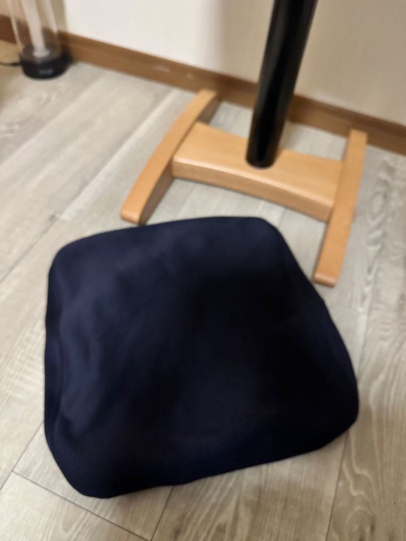 美品 バランスシナジー 腰痛対策チェア スクエア