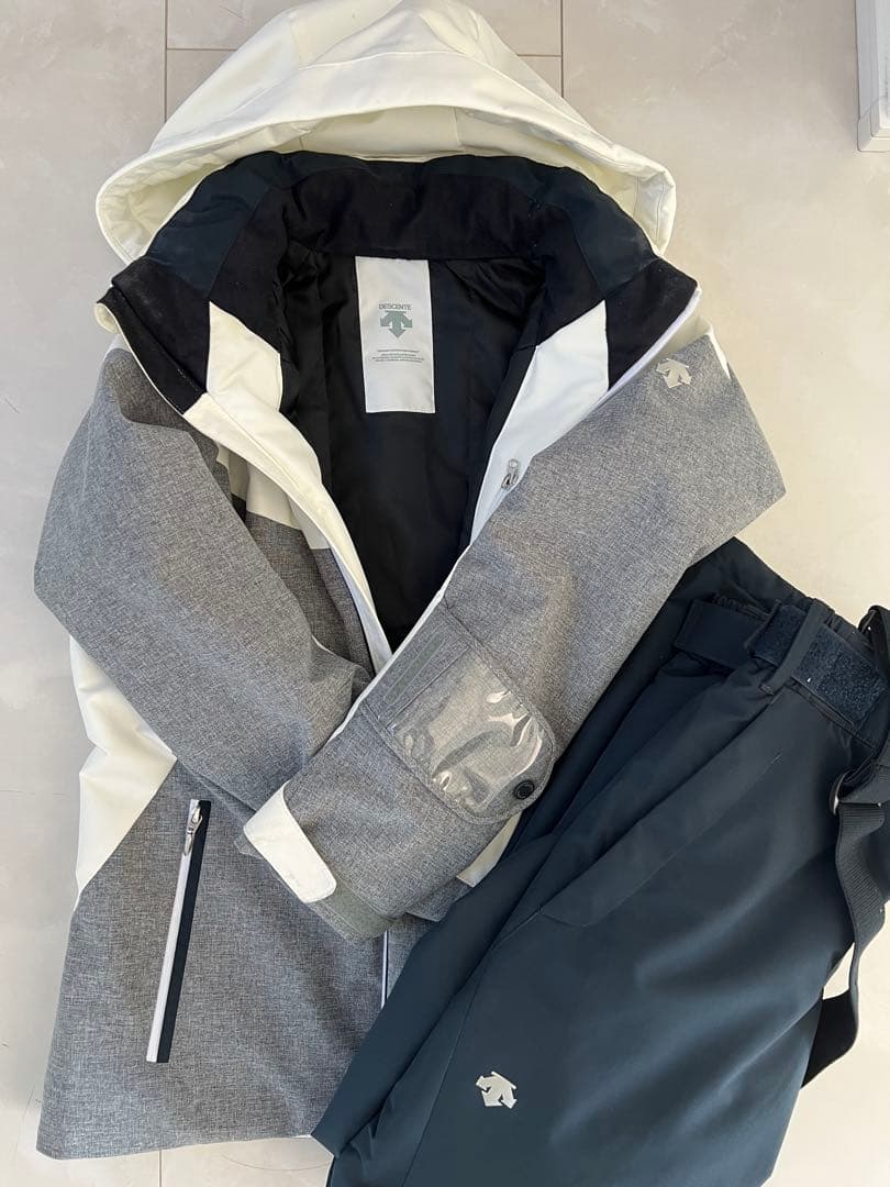 Mサイズ 防水スキーウェア グレー/ホワイト