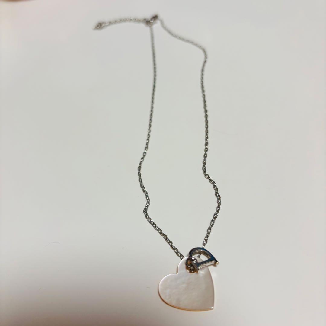 Dior ネックレス　ハート