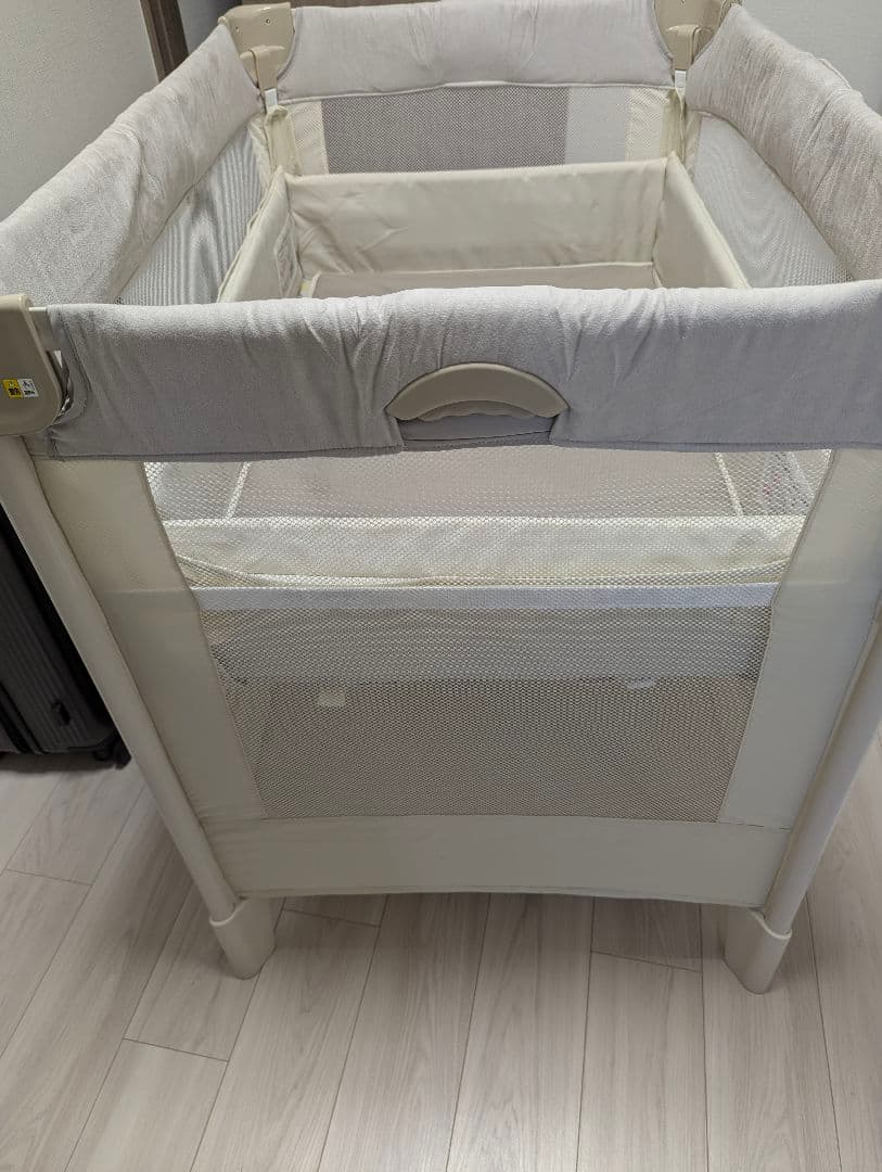 ココネルエアープラス　アップリカ　Aprica ホワイトベージュ