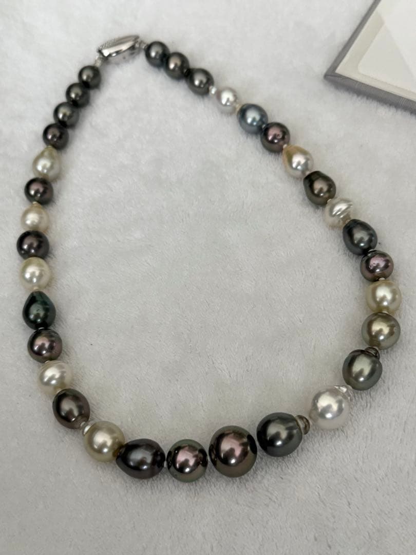 r*u様 美品南洋真珠白蝶黒蝶マルチパールネックレス強テリ美しい光沢感8.5-1
