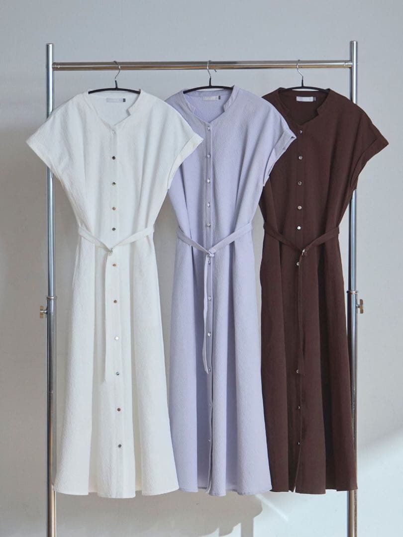 新品・未使用★overE★ドライタッチサッカーシャツワンピース★ホワイト★90