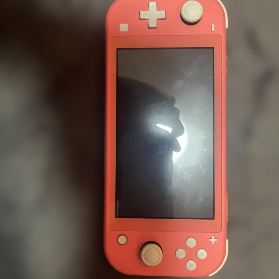 Nintendo Switch Lite スイッチライト コーラル