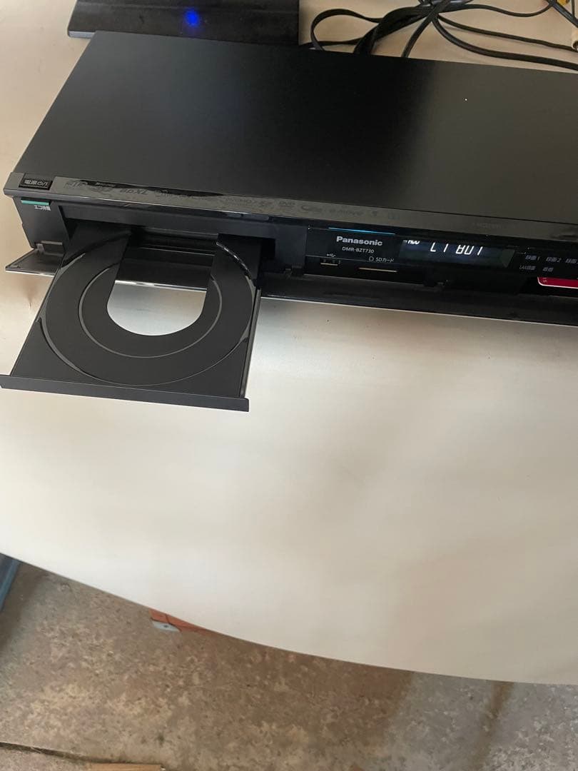 パナソニック ブルーレイレコーダー DMR-BZT730 2013年製