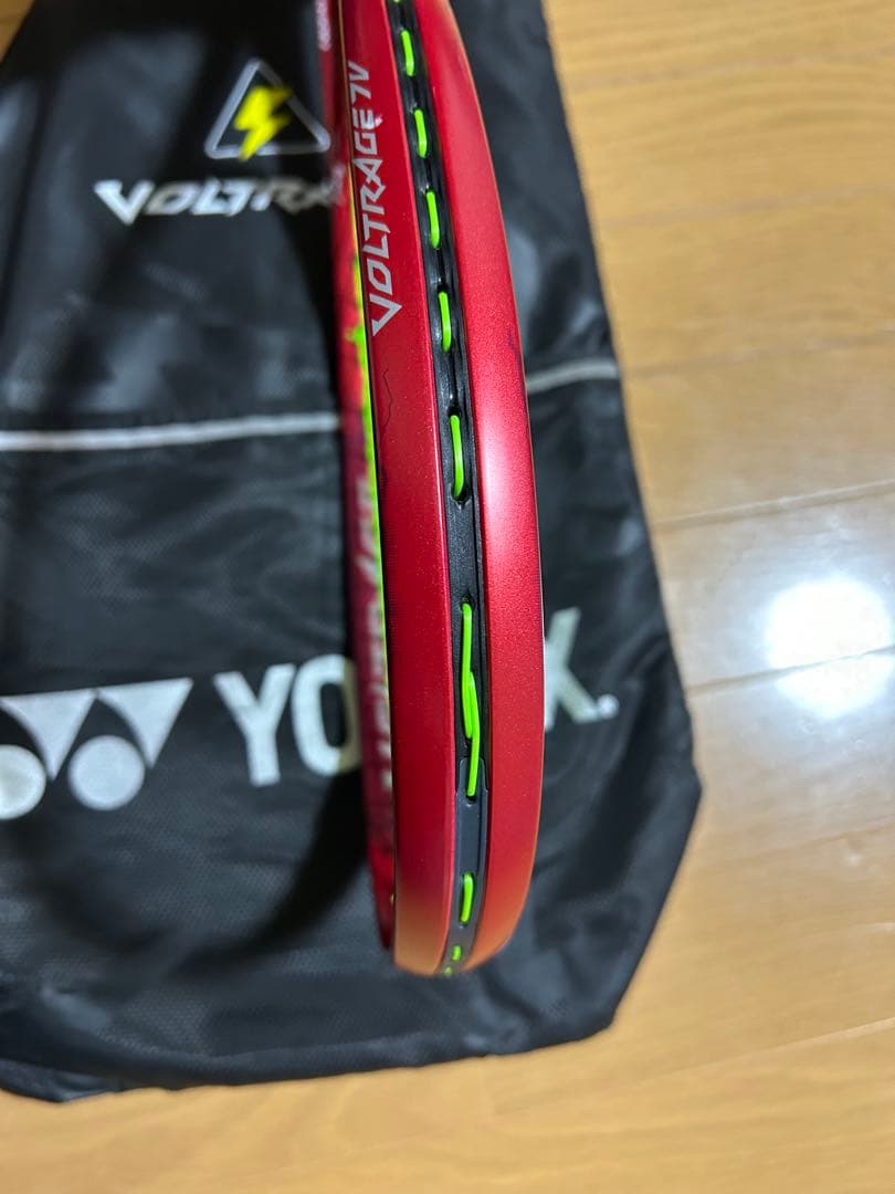 ボルトレイジ　7v 紅　ソフトテニス　ラケット