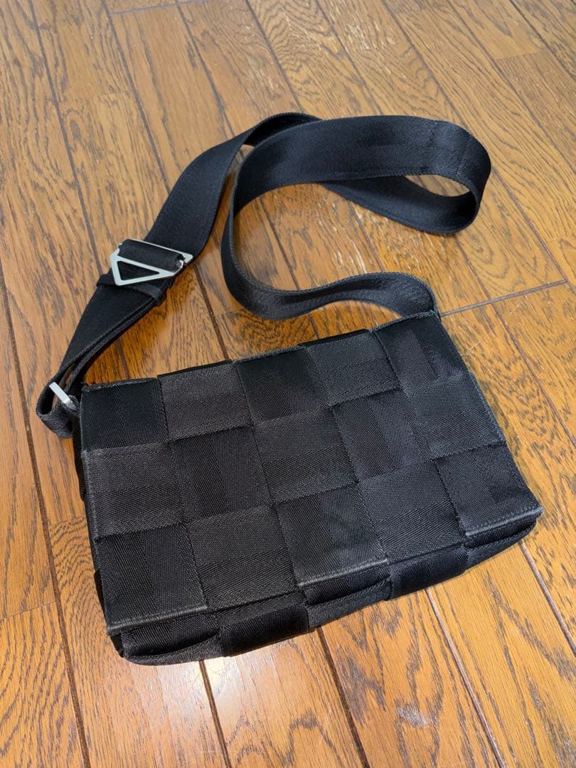 ボッテガヴェネタ ウェビング カセット ショルダーバッグ ブラック