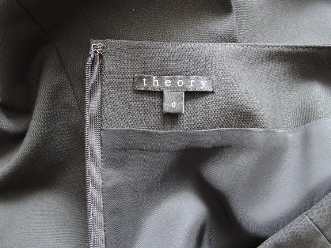 theory　セオリー　スーツ　黒　サイズ０