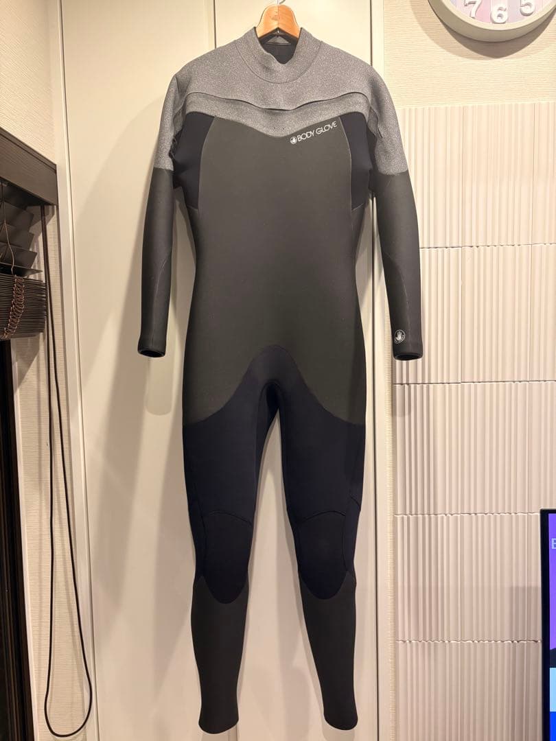 ボディグローブ セミドライ ロングチェストジップ 5×3mm 国内生産