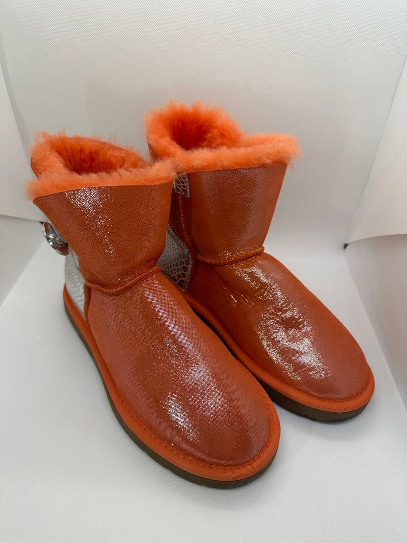 SHEARERS UGG キラキラ　ムートンブーツ　ベイリーボタン