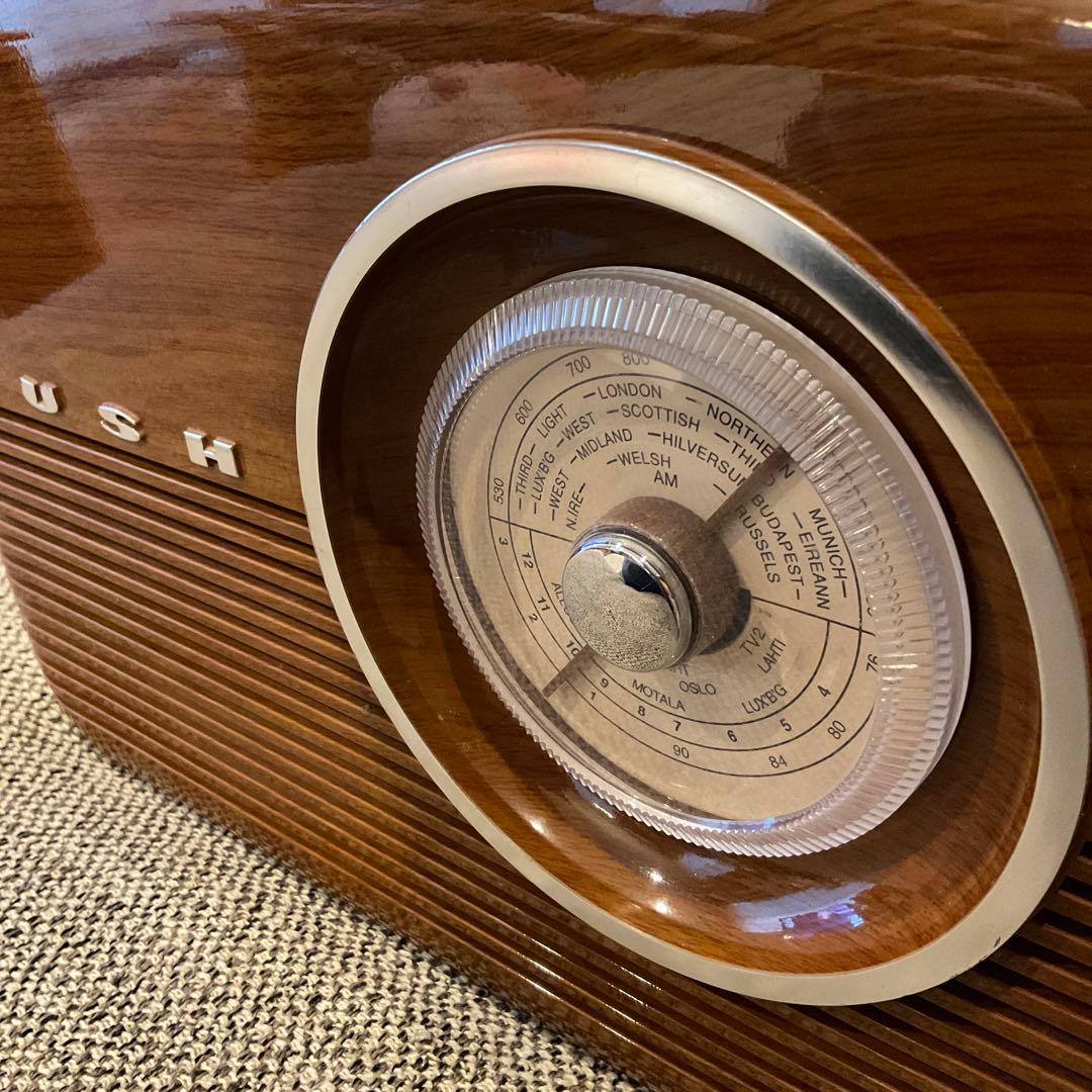 BUSH RADIO TR82 ラジオ RADIO 復刻モデル　動作確認済み