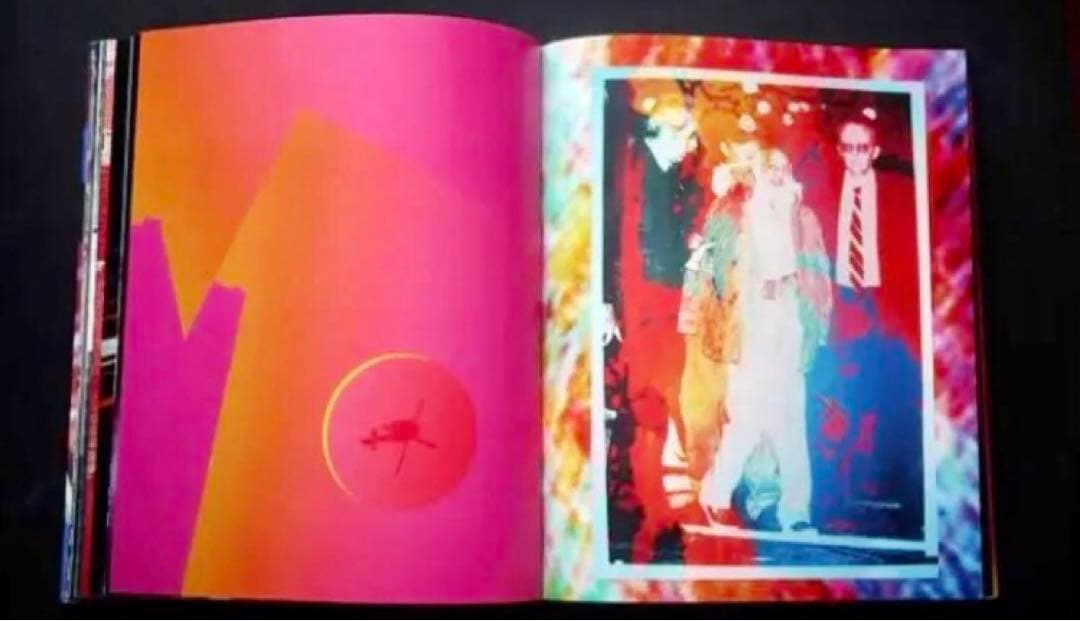 新品未開封‼️ 絶版‼️ サイン入り‼️ Gareth McConnell 写真集