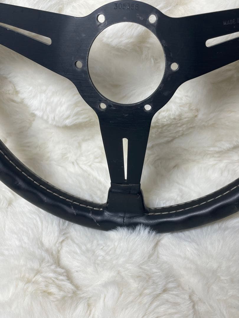 ヤ*ダ様 ナルディークラシック　３３パイ　ステアリング　ドリフト　ドライブ