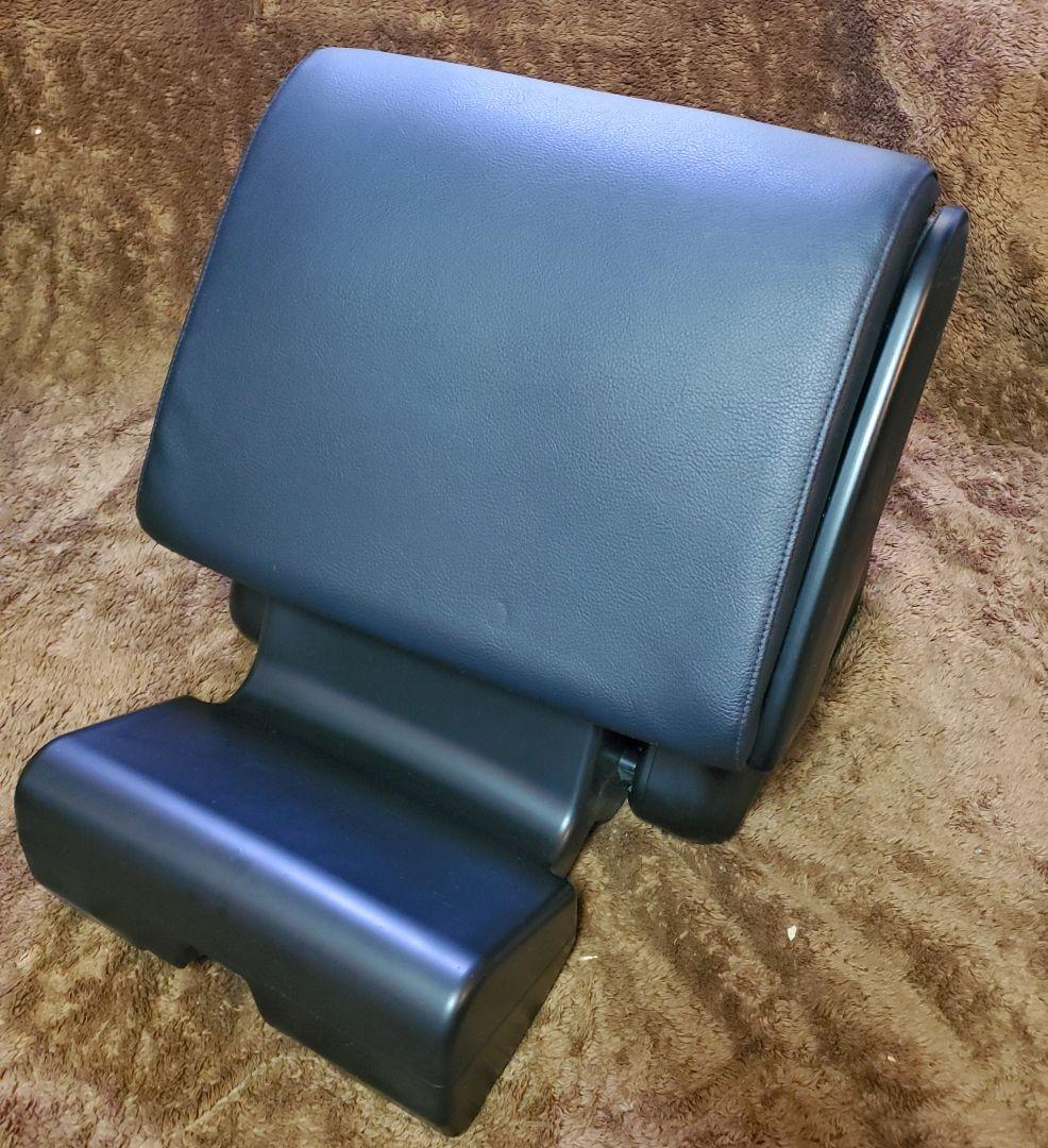 オットマン（トヨタ純正）2個　美品