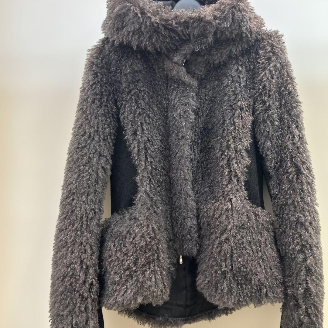 プライドジャケット３８サイズ ほぼ新品ですぺこ様依頼品