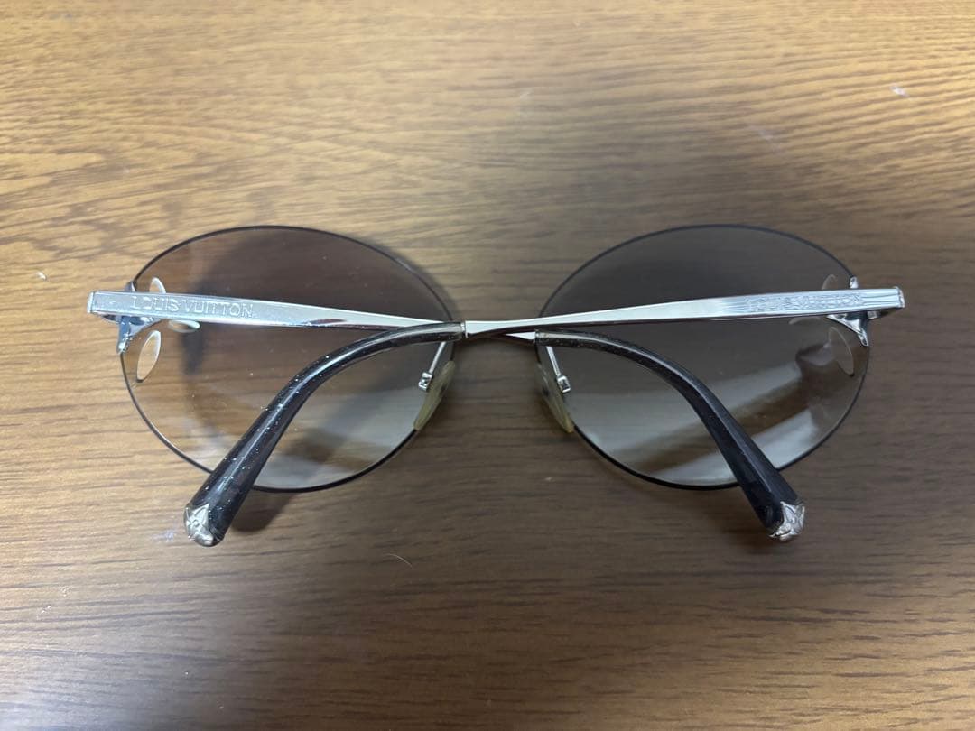 ルイヴィトン サングラス リムレス Y2K