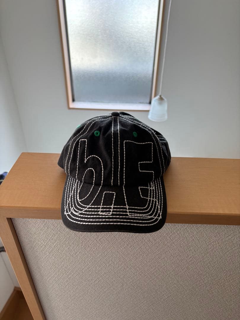 b.e b.eautiful ロゴキャップ