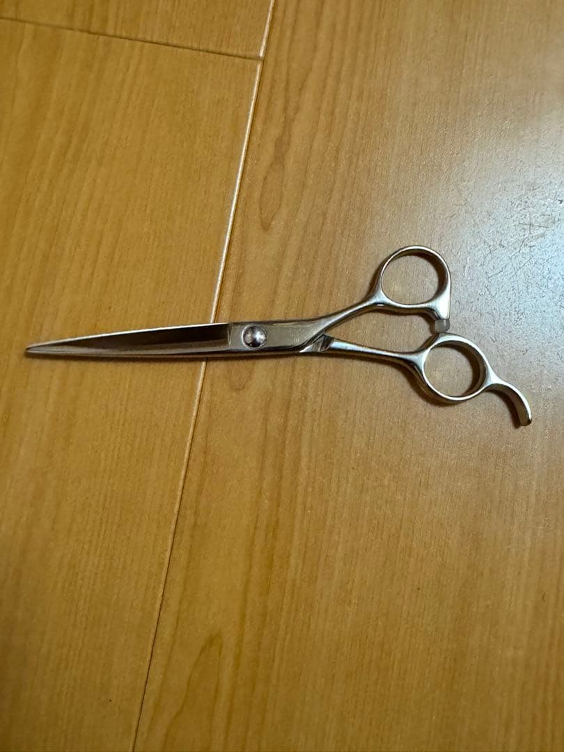 プロ用　ステンレススチール 散髪用シザー　ハマグリ　6インチ
