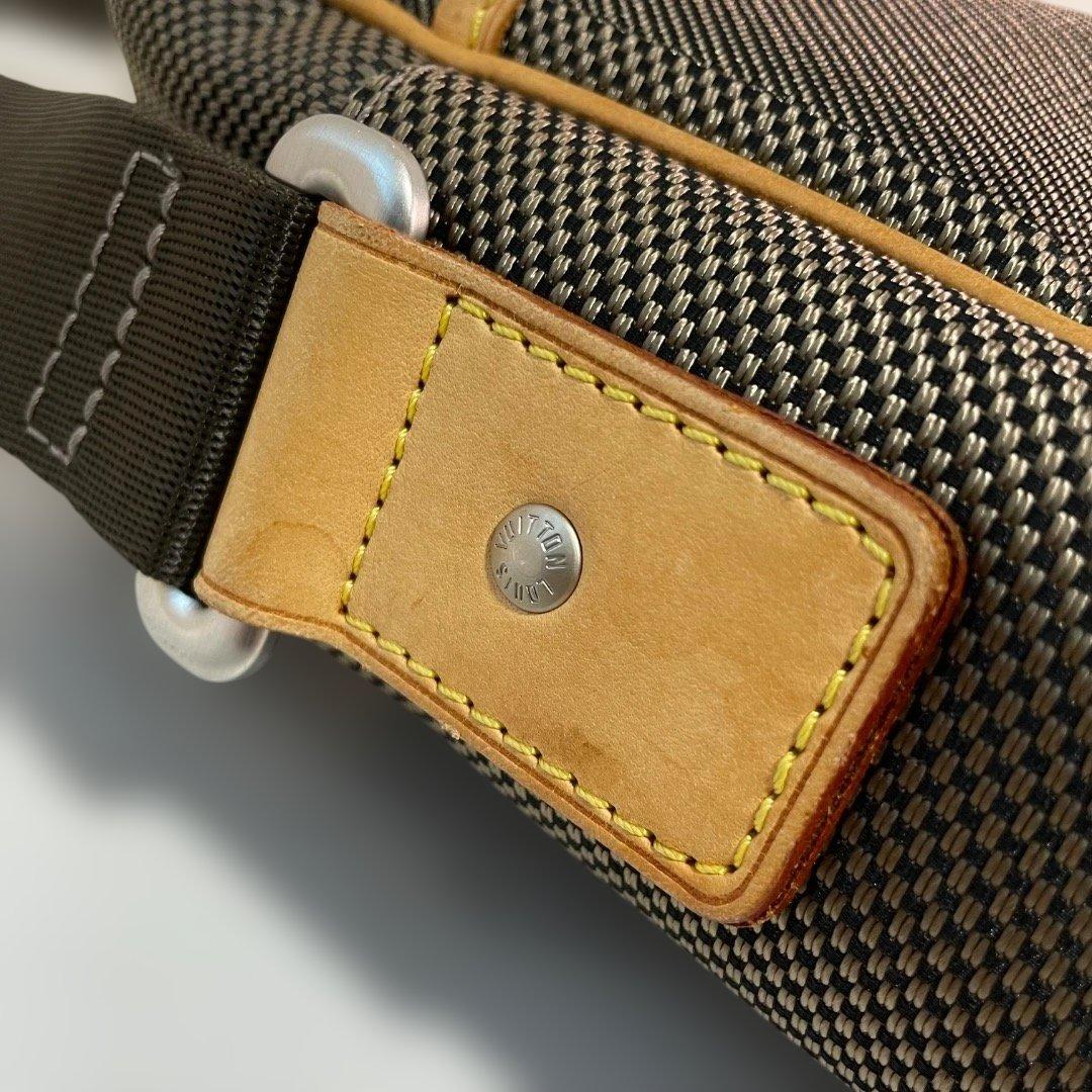 LOUIS VUITTON ルイヴィトン M93224 ダミエジュアン シタダン