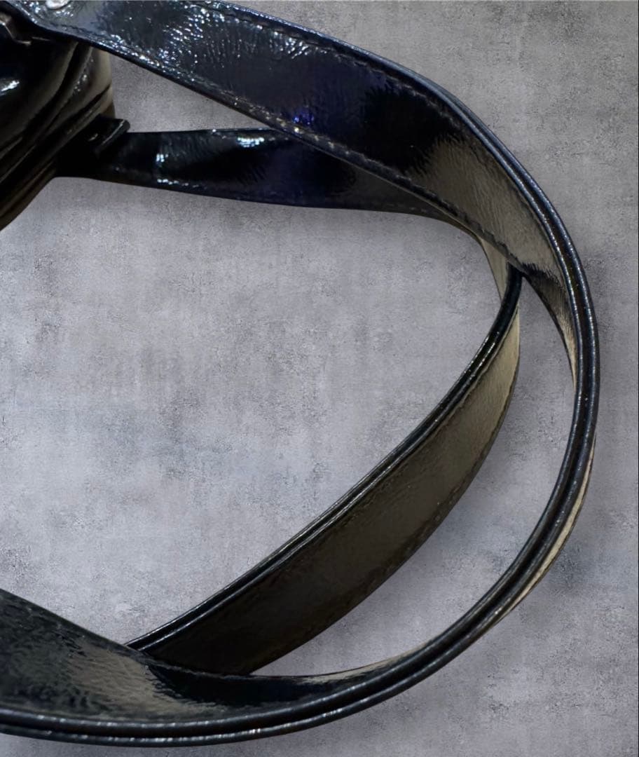 archive 00s クレージュ エナメル ボーリングバッグ オールブラック