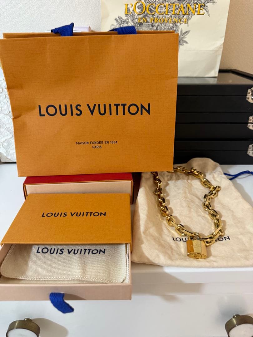 LOUIS VUITTON MP2993 ネックレス・LV エッジ カデナ