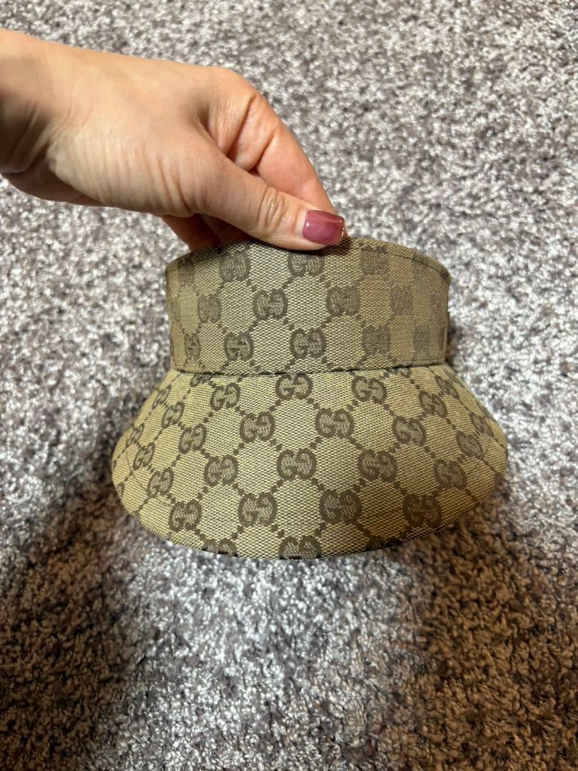 GUCCI GGパターン サンバイザー　正規品　ゴルフに！サイズS