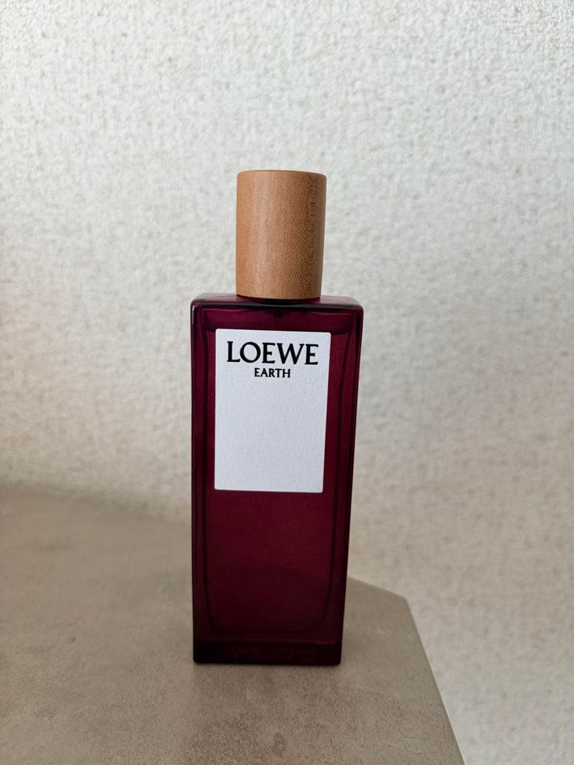 箱付き　LOEWE EARTH Eau de Parfum 50mL 香水