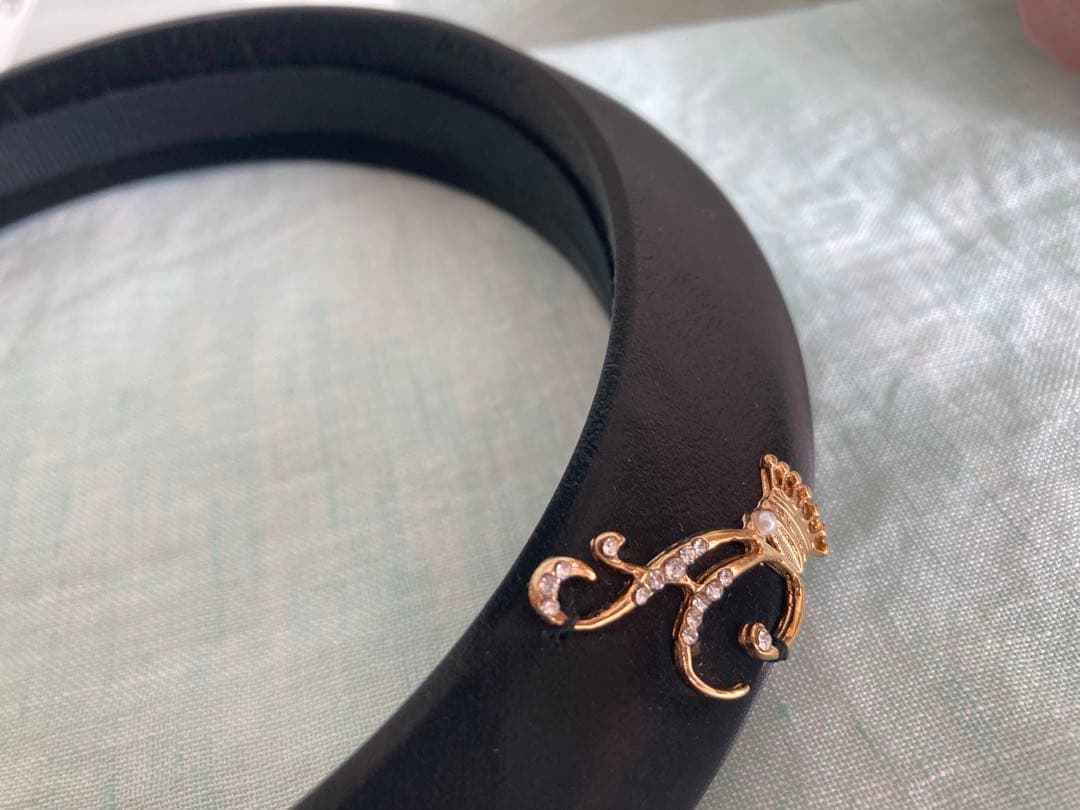 【極美品】accaアッカ 数量限定品！30周年モデル　ペルファブカチューシャ♡黒