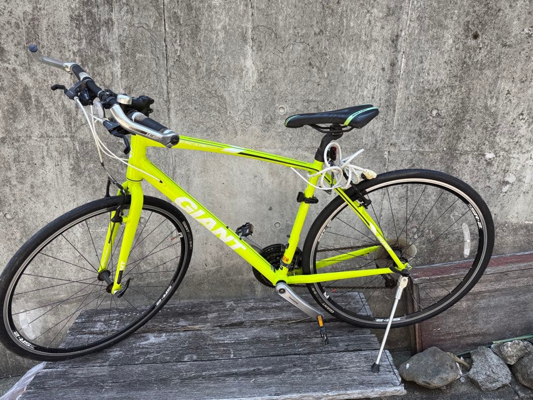 Giant クロスバイク ESCAPE RX3 ライムイエロー　M
